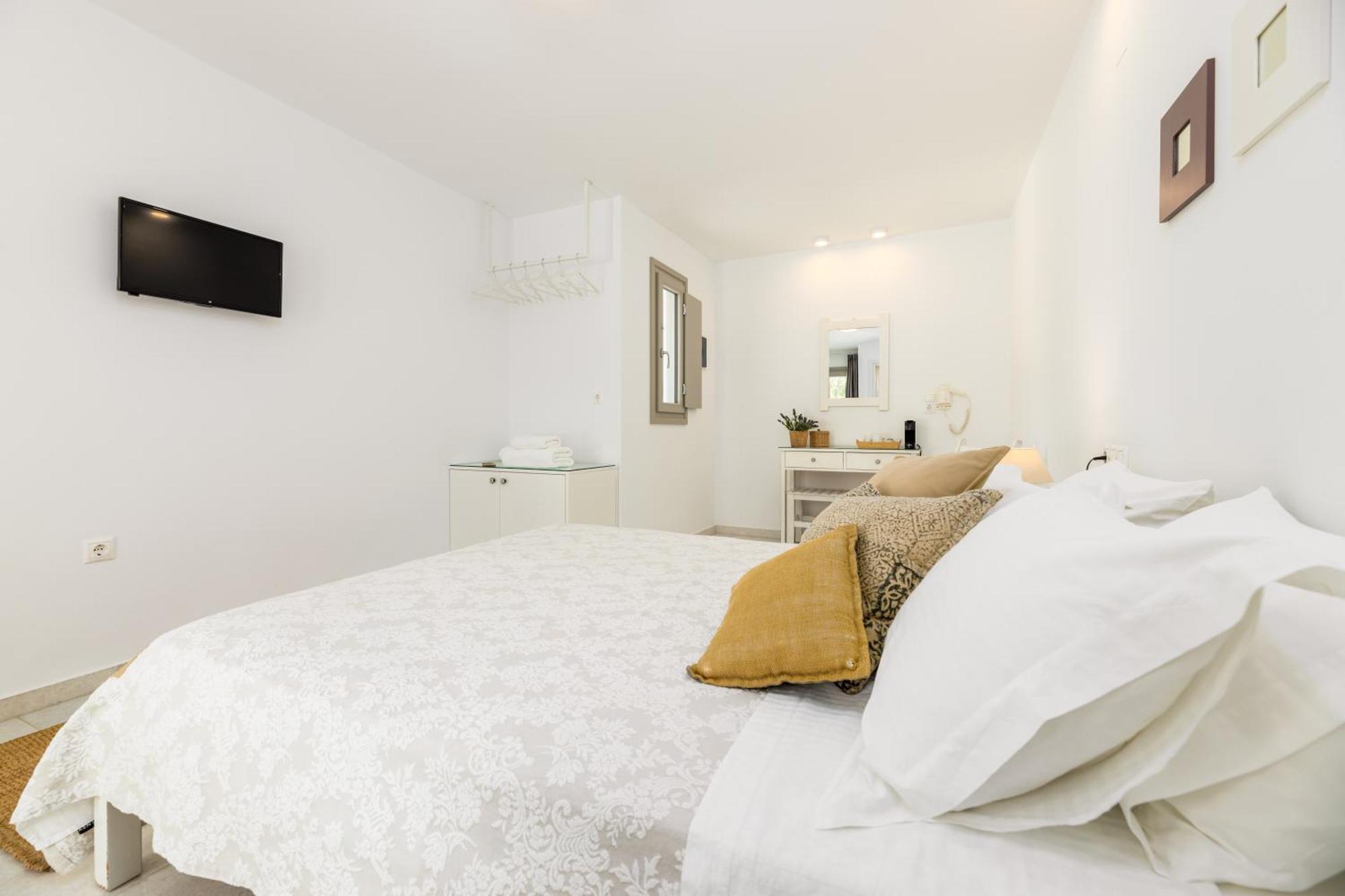 Perivoli Rooms ปาริเกีย ภายนอก รูปภาพ