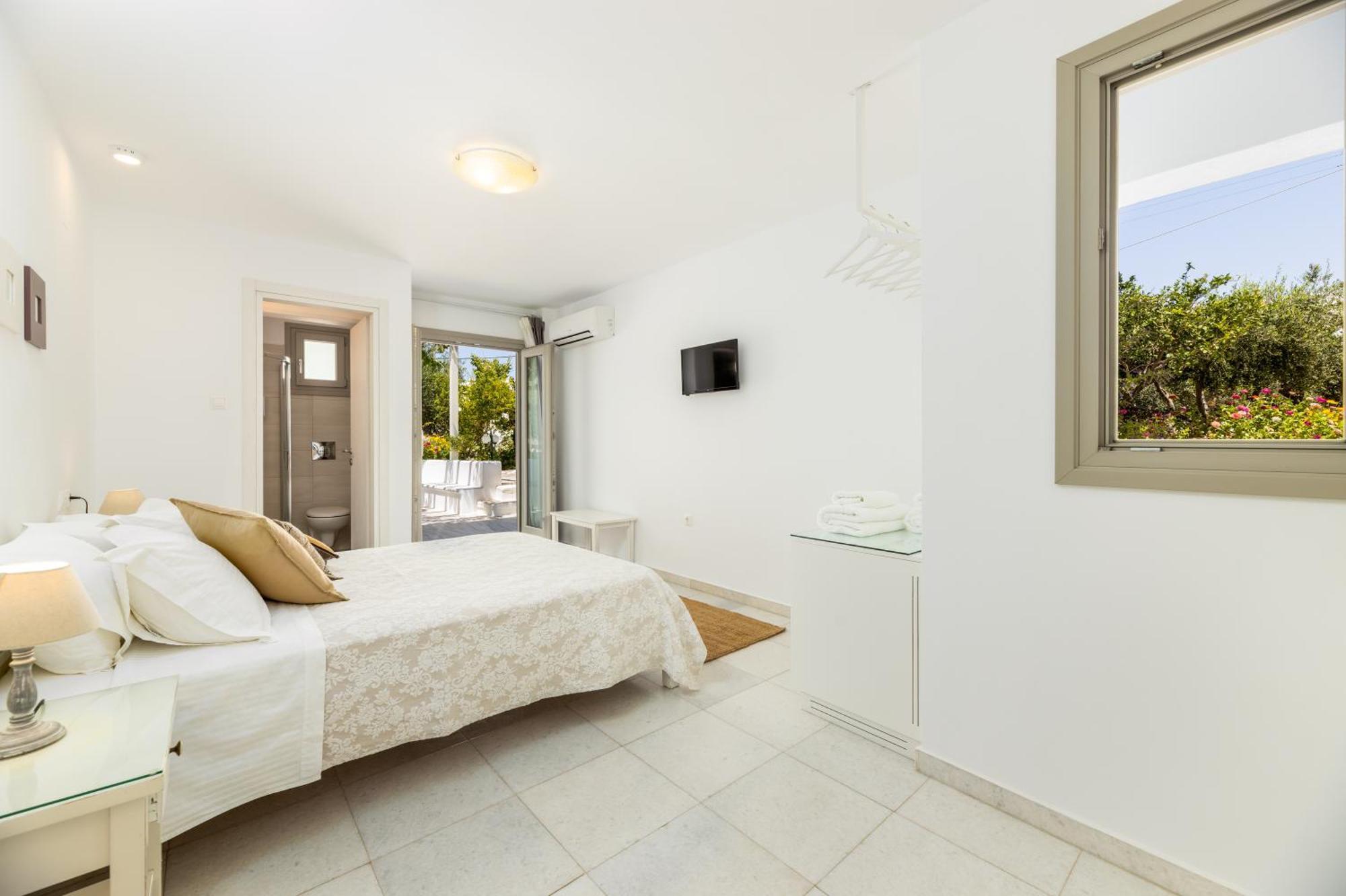 Perivoli Rooms ปาริเกีย ภายนอก รูปภาพ