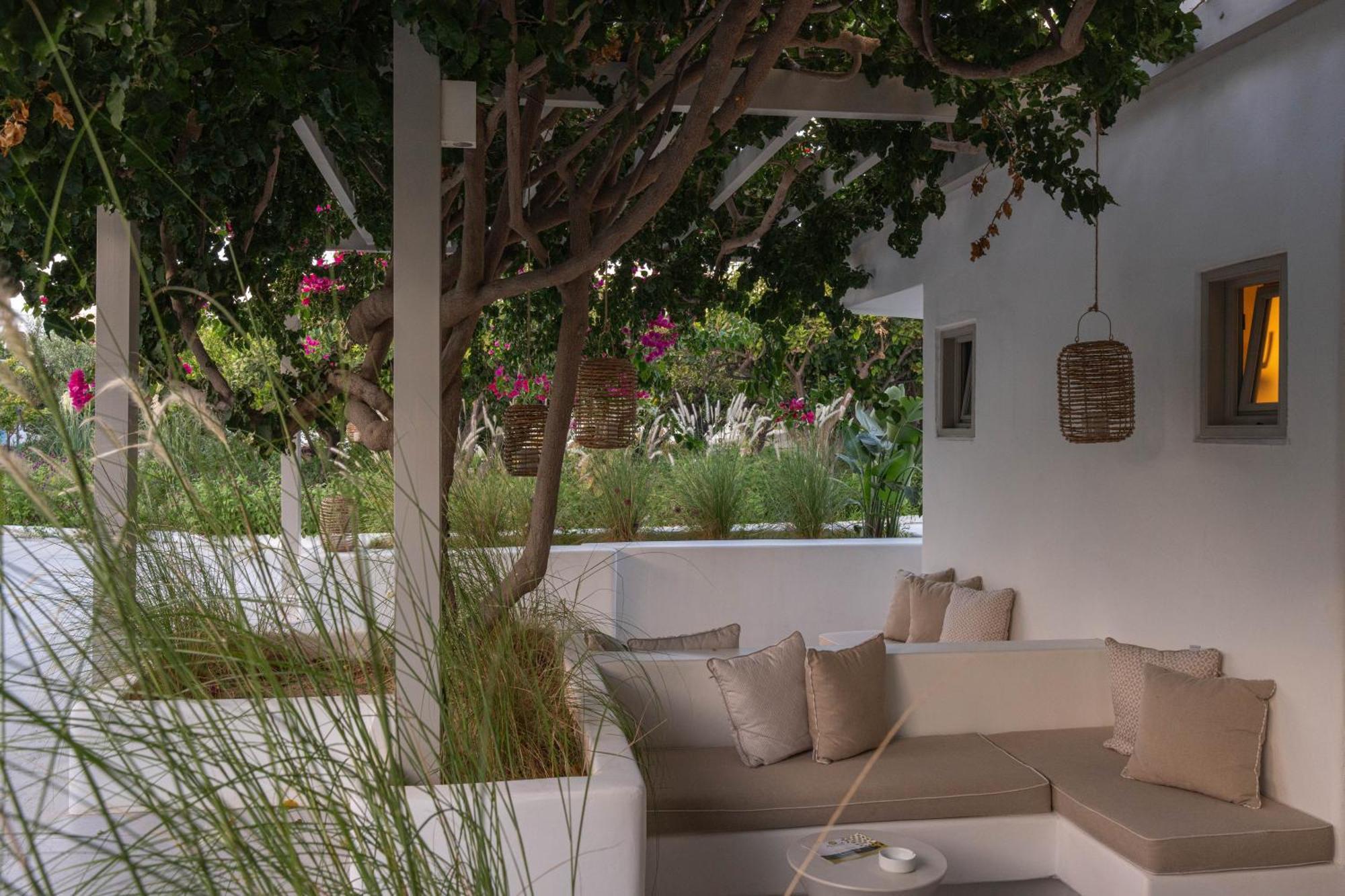 Perivoli Rooms ปาริเกีย ภายนอก รูปภาพ
